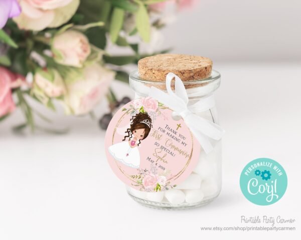 First Holy Communion Printable favor tags, Girl First Communion, Communion Gift Tags, Editable template, Curly Brunette Girl, FC01