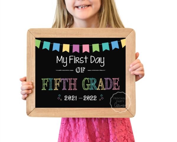 First Day of Fifth Grade, Back to School Printable Sign, Fifth Grade sign 2020, First Day of School Chalkboard Sign, Photo Prop Sign