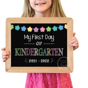 KINDERGARTEN First Day sign, First Day of School sign, 1st day Kindergarten 2020, Chalkboard, Photo Prop Sign