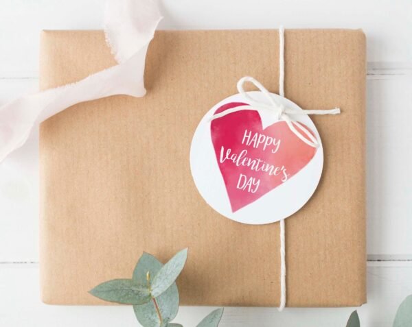 Happy Valentine's day Tag Template, Printable Valentines Day Gift Tag, Teacher valentine, Coworker Staff Appreciation, Red Heart, Minimalist