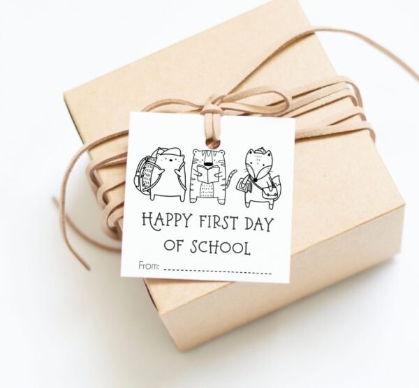 Woodland Animals Happy First Day of School Gift tag, Line Art Teacher Classroom School Tag, Back to school printable tag, Instant download - Image 2